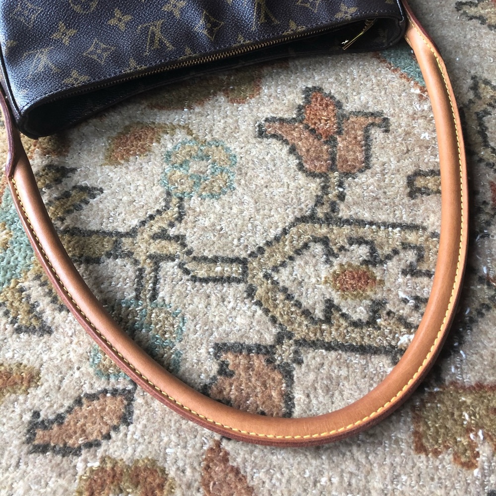 *️⃣SOLD*️⃣Louis Vuitton Monogram Looping GM Bag - Picture 7 of 11